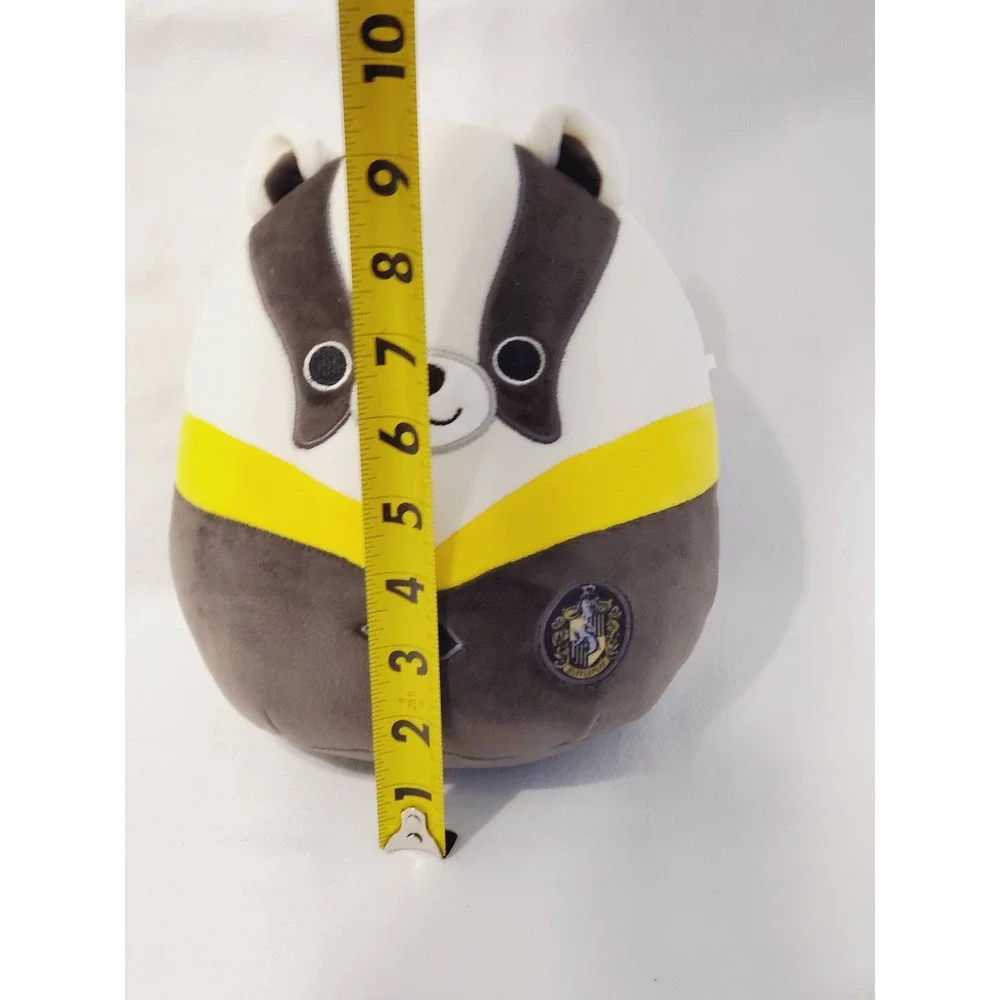 Squishmallows Harry Potter Hufflepuff Badger 8 Inch Plush Grey Yellow Toy
